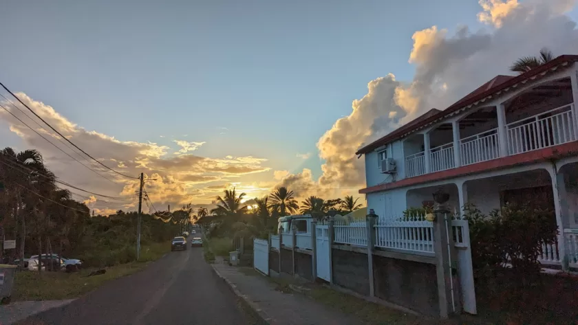 La Guadeloupe : développement personnel, Pointe-à-Pitre et les Guadeloupéens 4